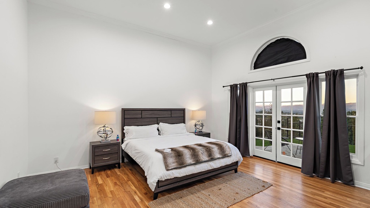 Photo of Bedroom in Los Angeles