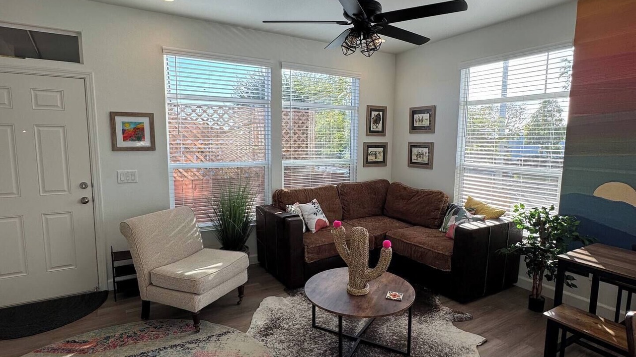 Photo of Livingroom in Norwalk