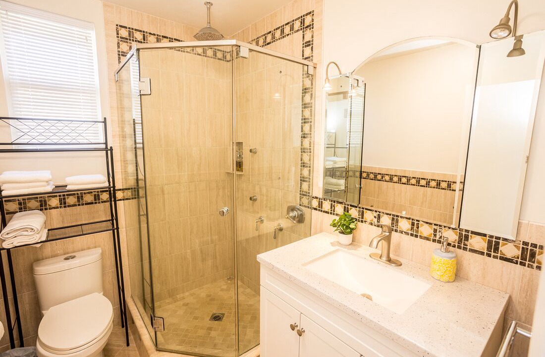 Photo of Bathroom in Montebello