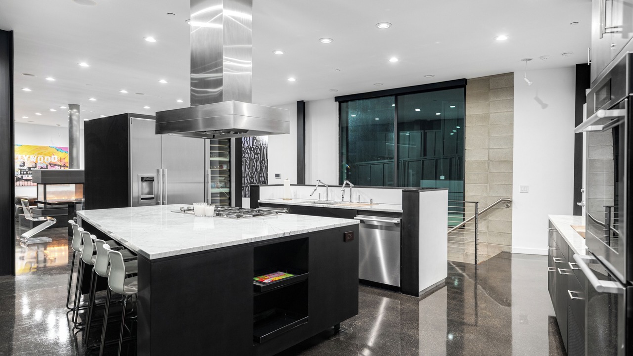 Photo of Kitchen in Hollywood Hills