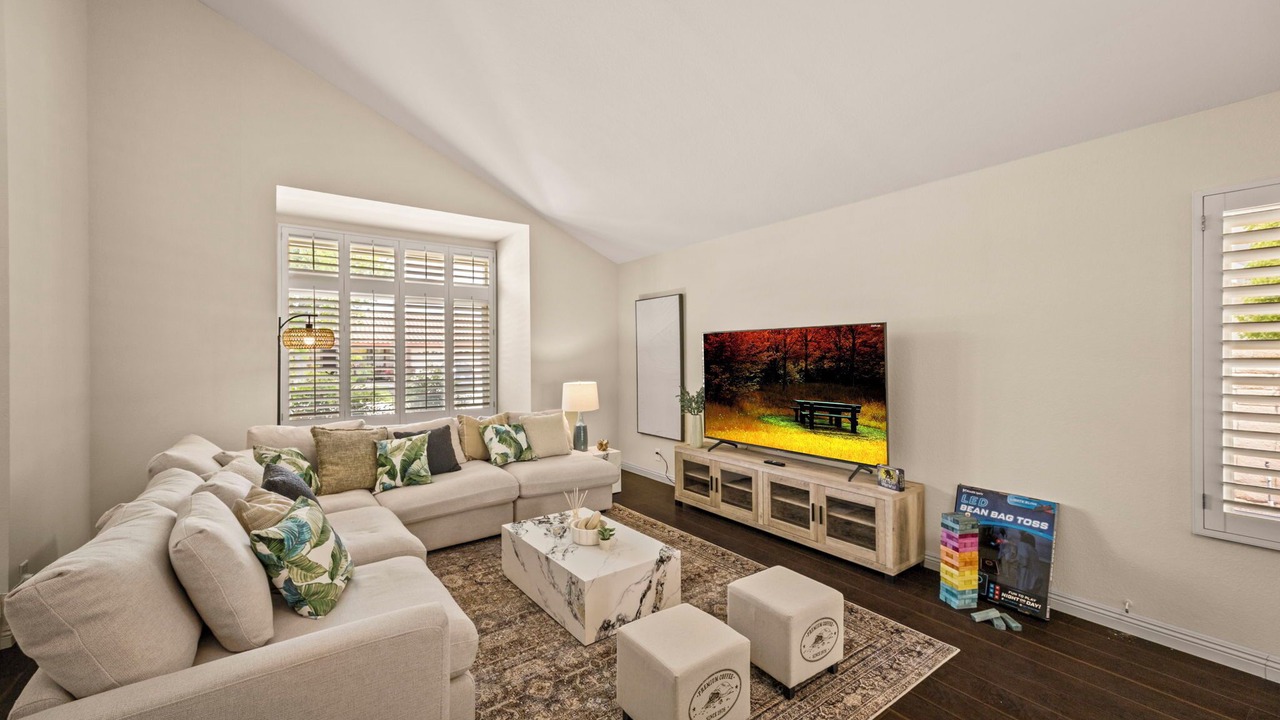 Photo of Livingroom in Rowland Heights