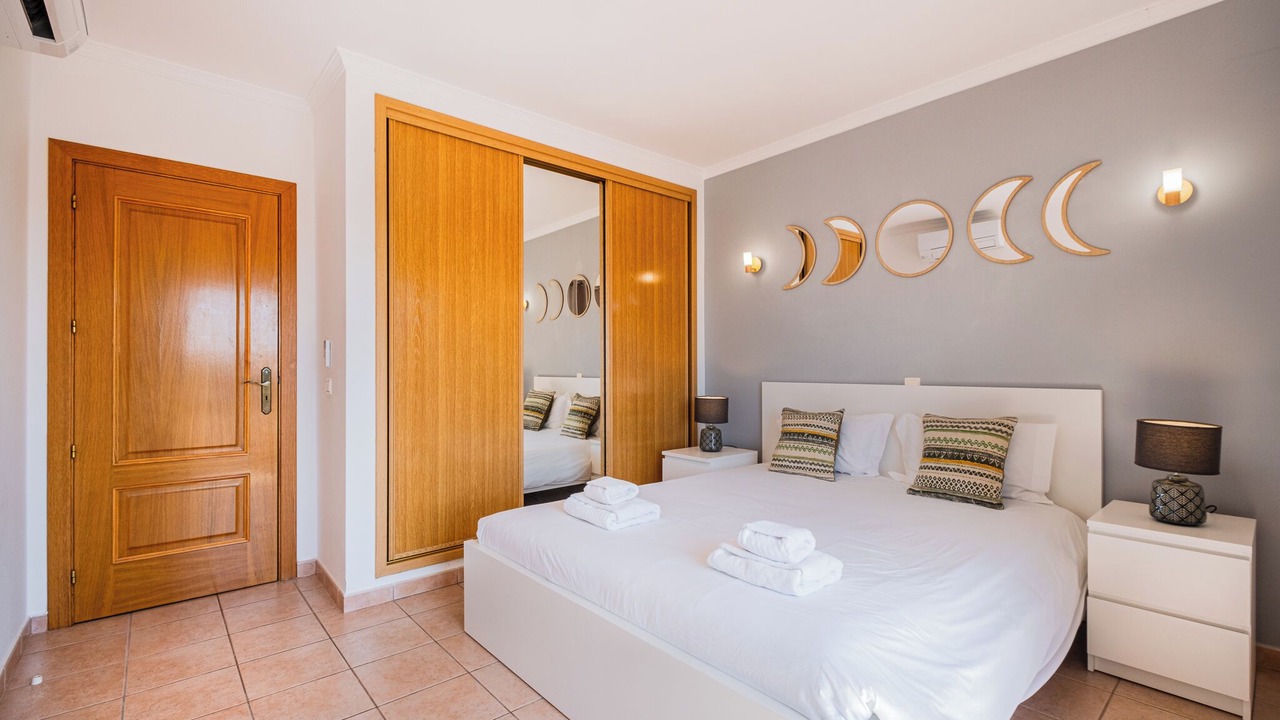 Photo of Bedroom in Correeira