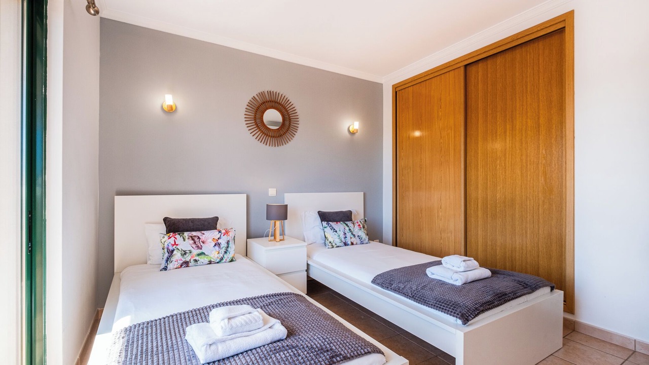 Photo of Bedroom in Correeira