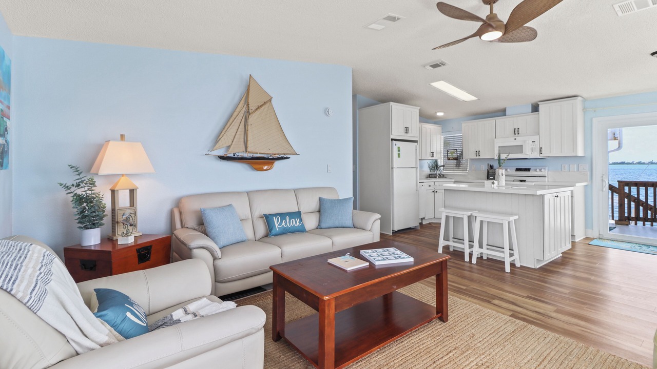 Photo of Livingroom in Cudjoe Key