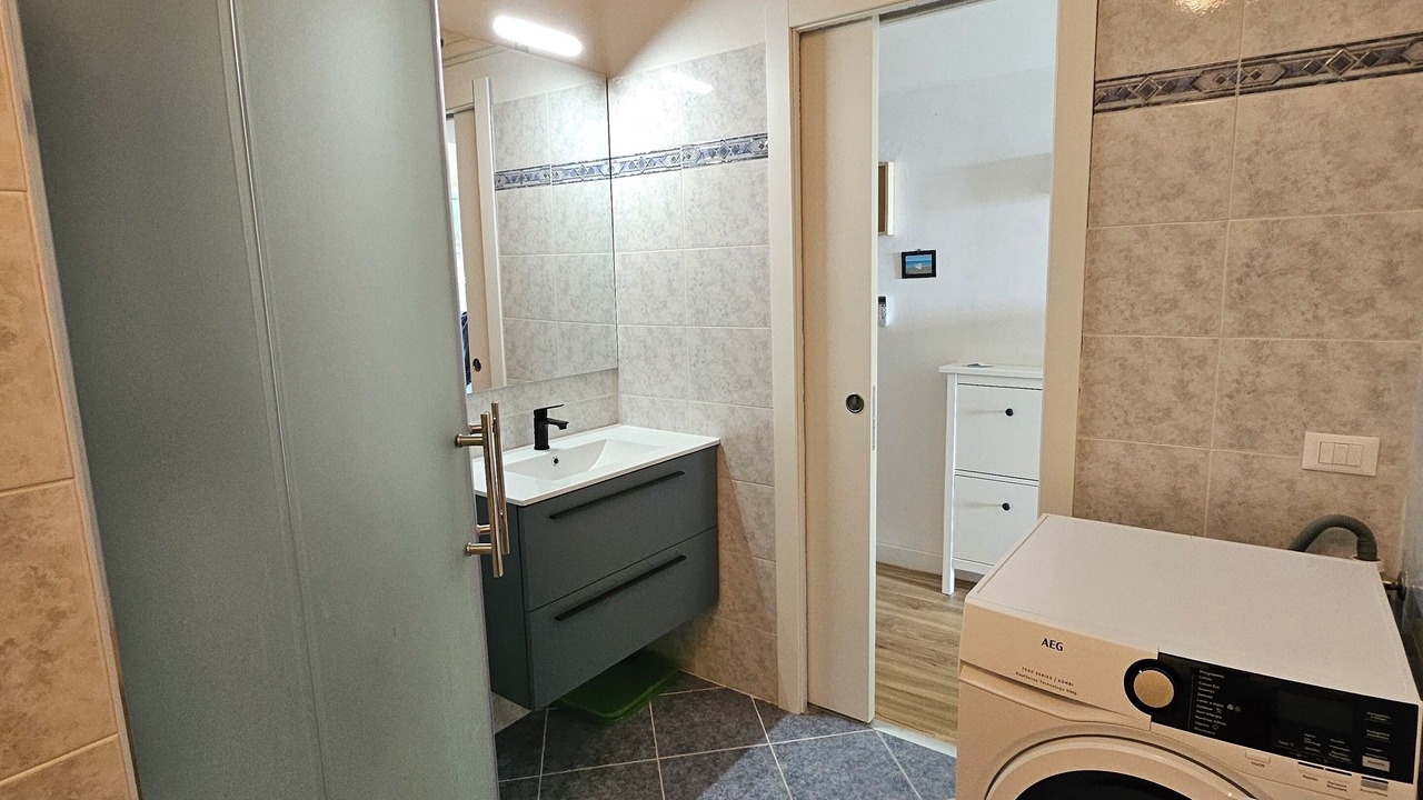 Photo of Bathroom in Torre del Mare