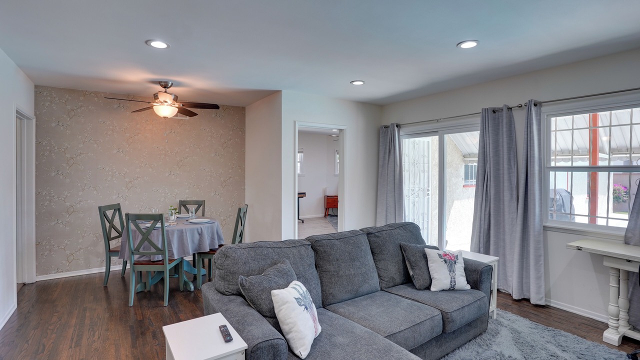 Photo of Livingroom in Inglewood