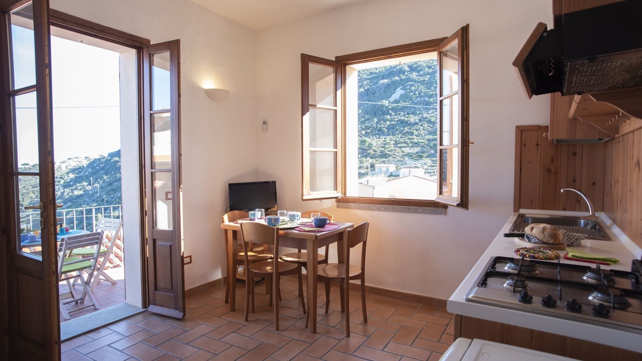 Photo of Kitchen in Patresi