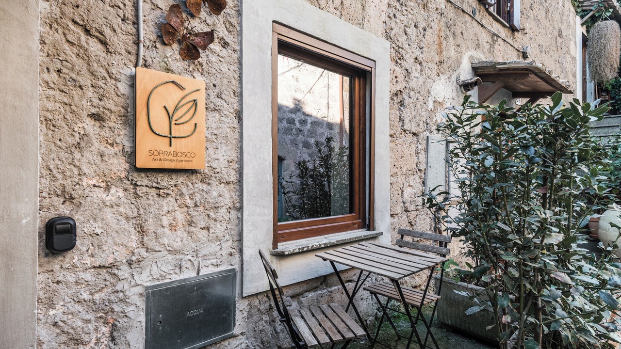 Photo of Outdoor in Calcata