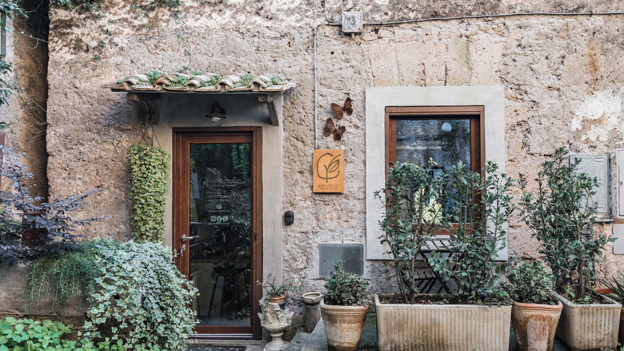 Photo of Outdoor in Calcata