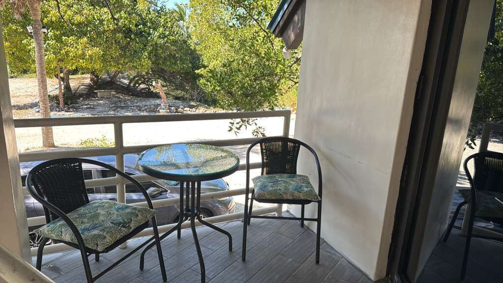 Photo of Patio Balcony in Long Beach Estates