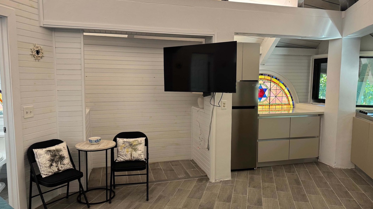 Photo of Kitchen in Long Beach Estates