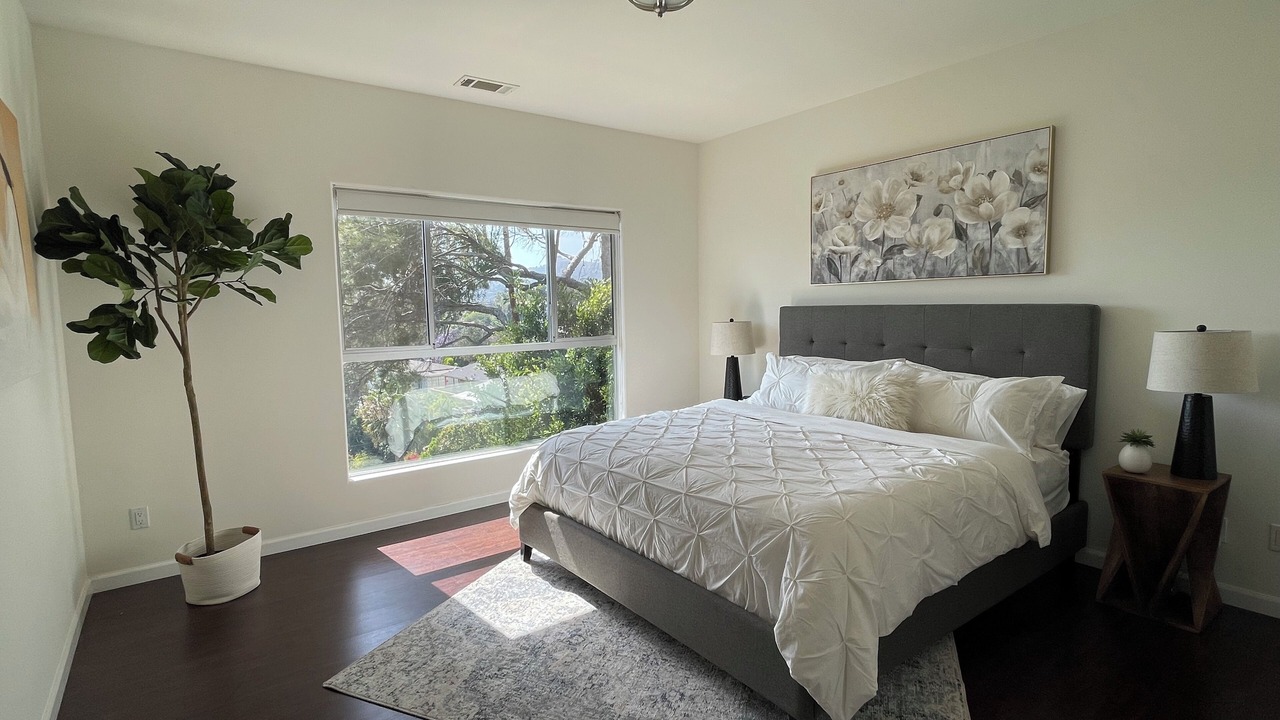 Photo of Bedroom in Los Feliz
