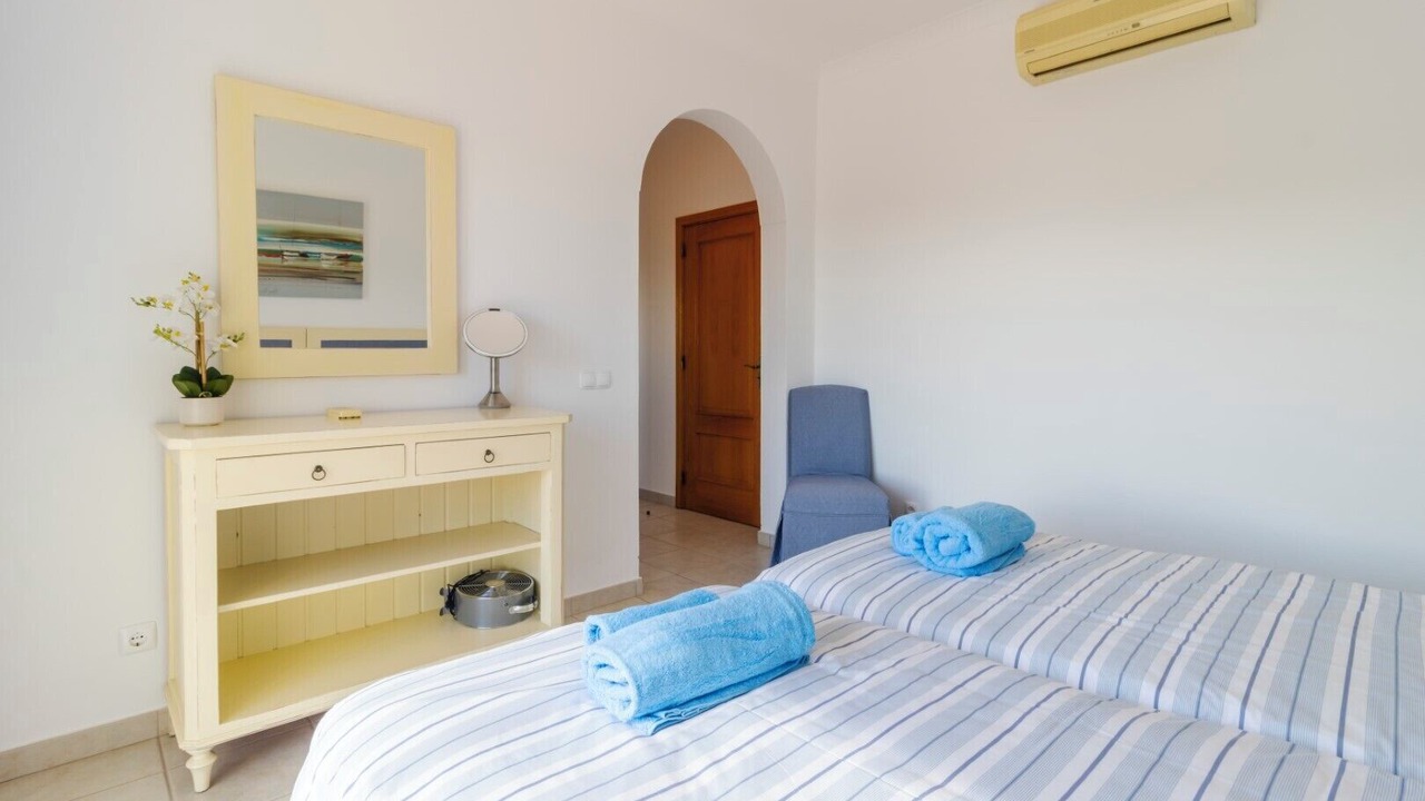 Photo of Bedroom in Budens