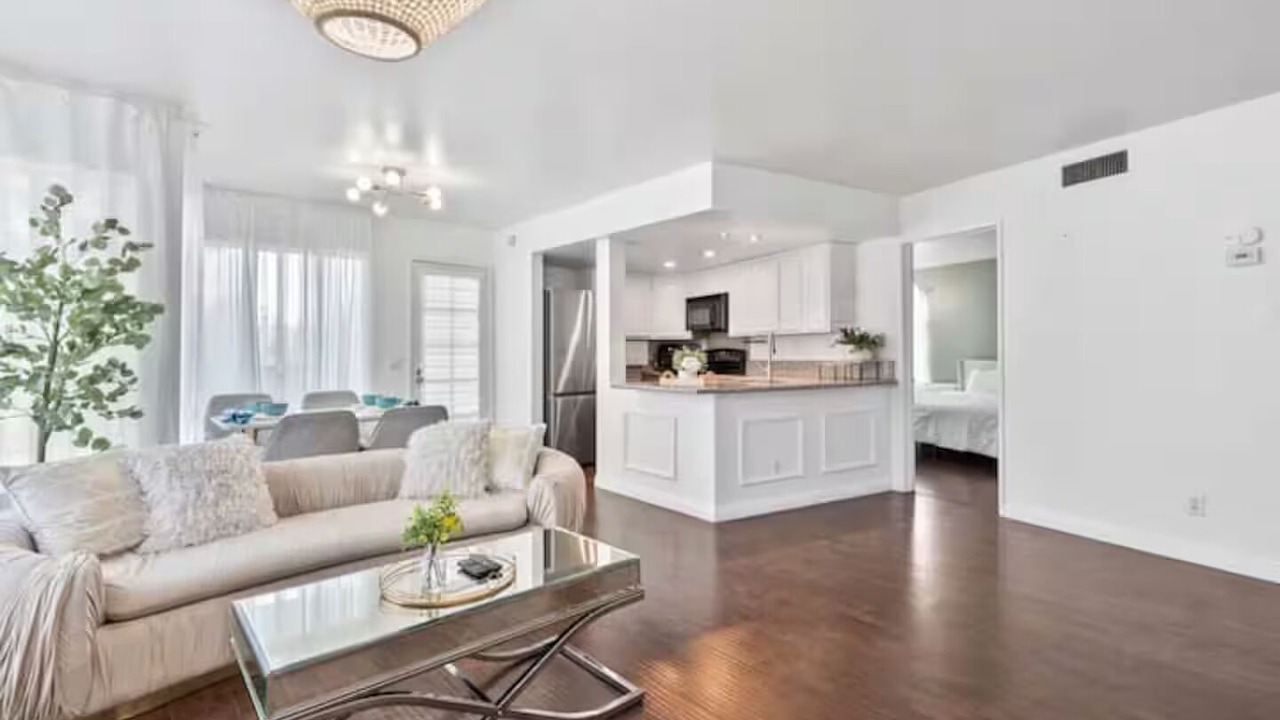 Photo of Livingroom in Pomona