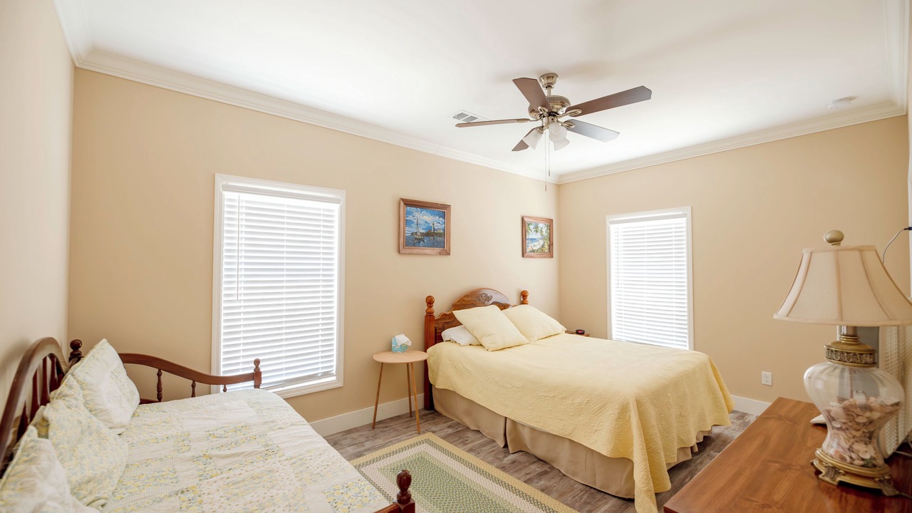 Photo of Bedroom in Big Pine Key