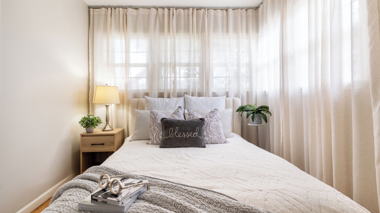 Photo of Bedroom in The Plaza