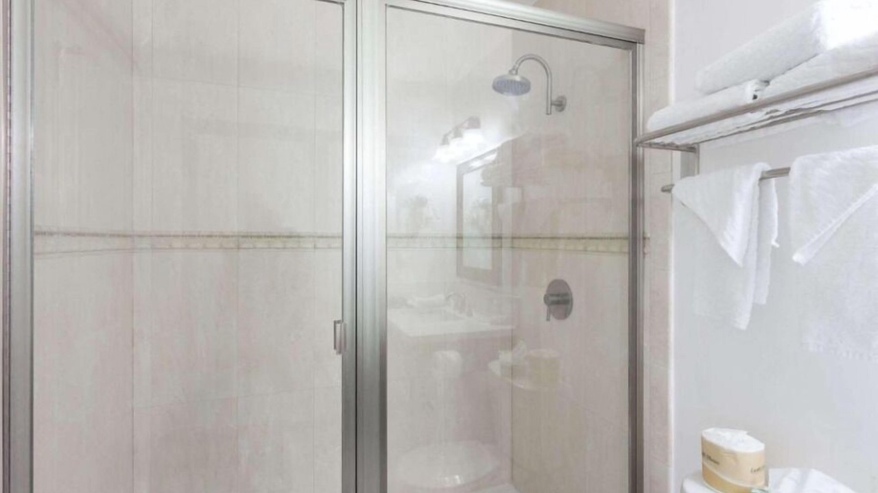 Photo of Bathroom in Historic Filipinotown
