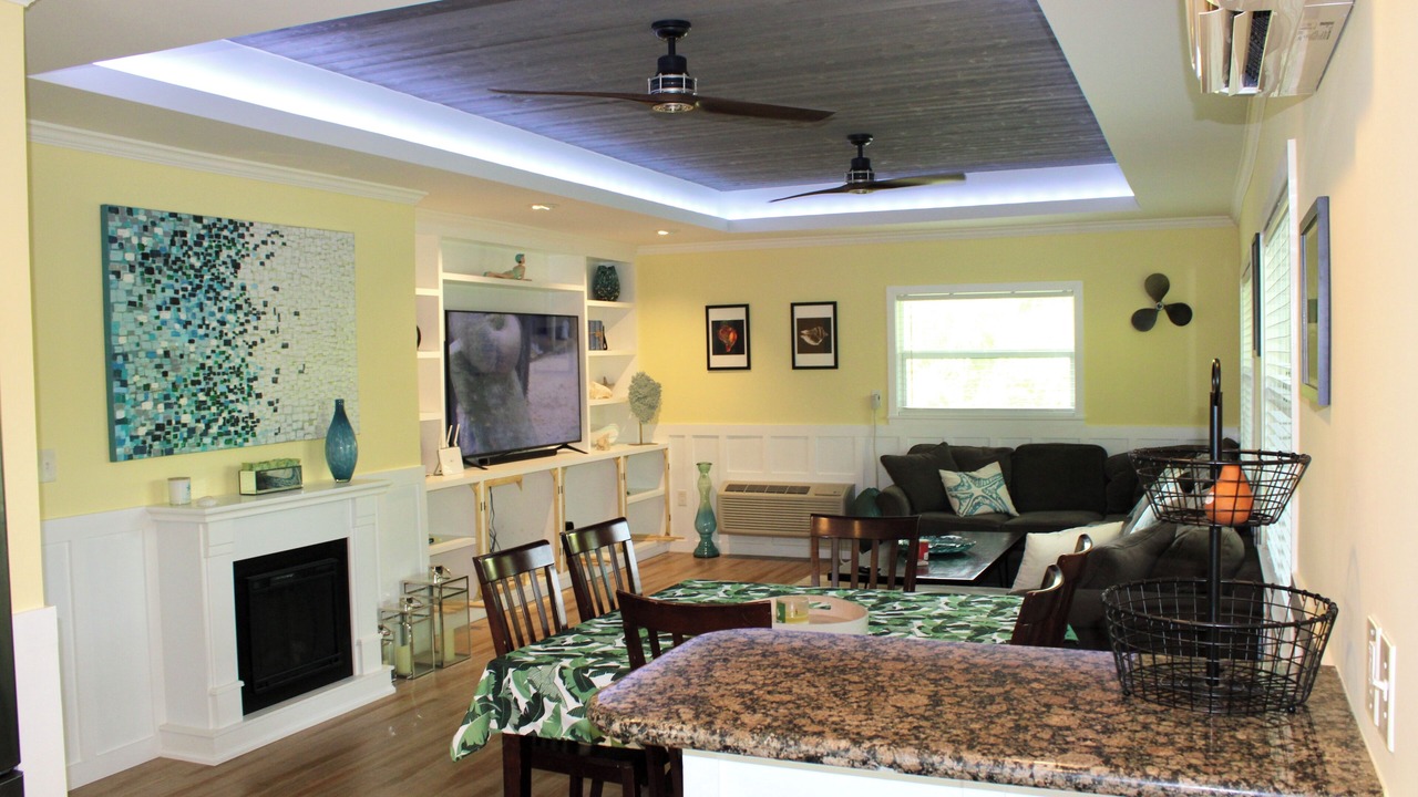 Photo of Livingroom in Eden Pines