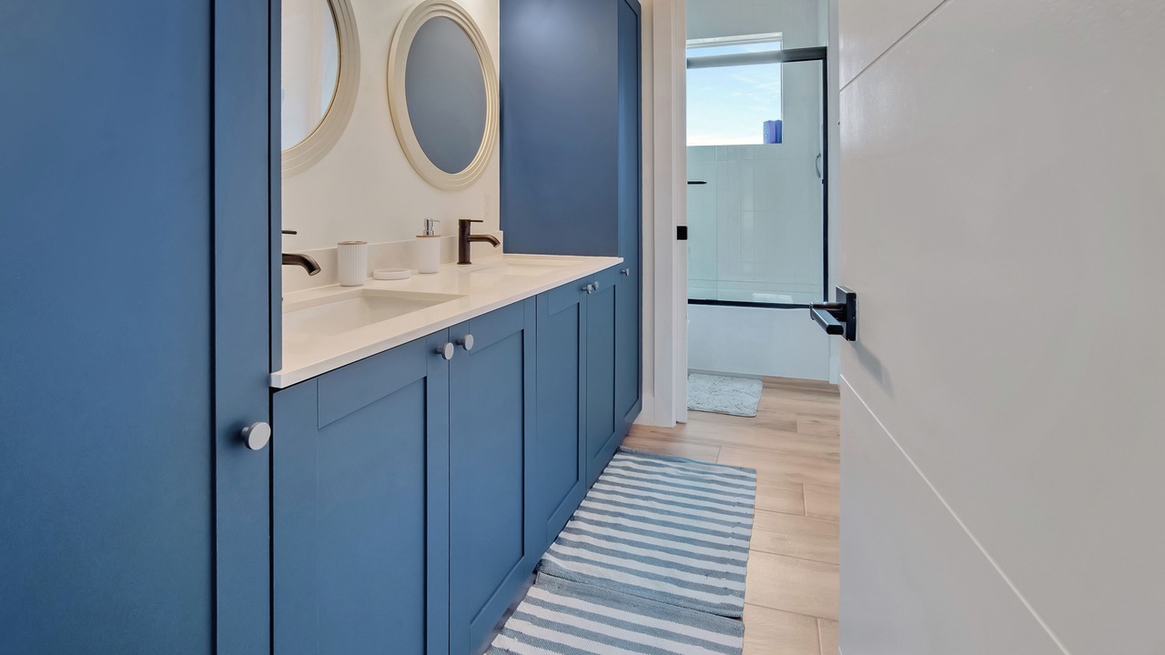 Photo of Bathroom in Pirates Cove