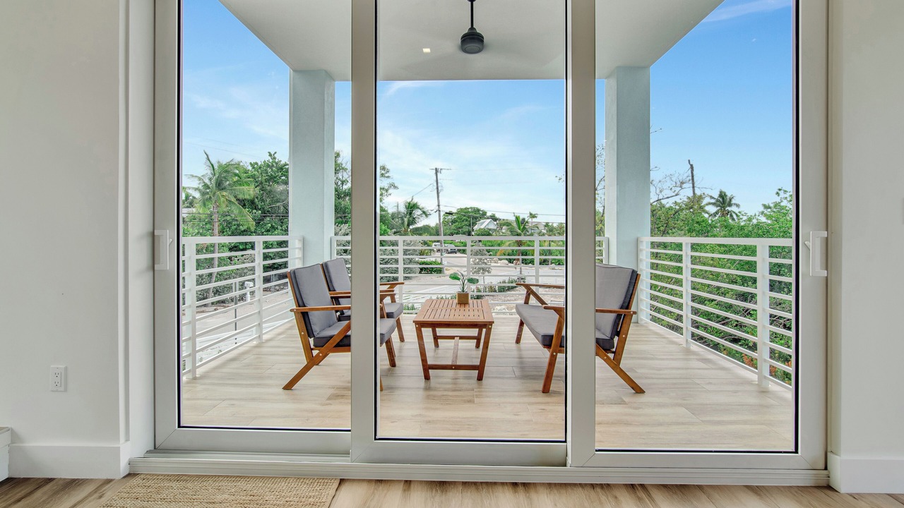 Photo of Patio Balcony in Pirates Cove