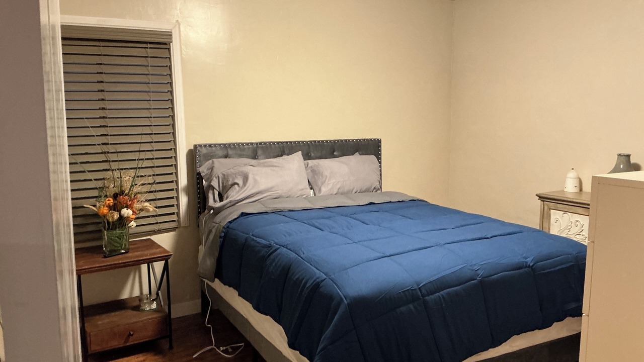 Photo of Bedroom in Los Angeles