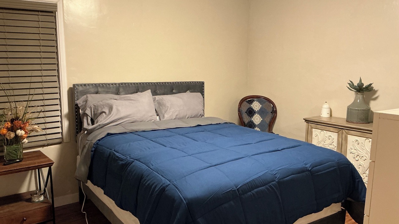 Photo of Bedroom in Los Angeles