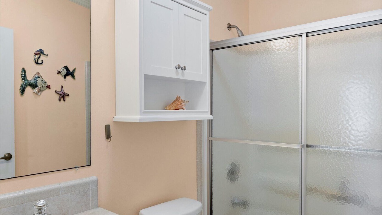 Photo of Bathroom in Cudjoe Key