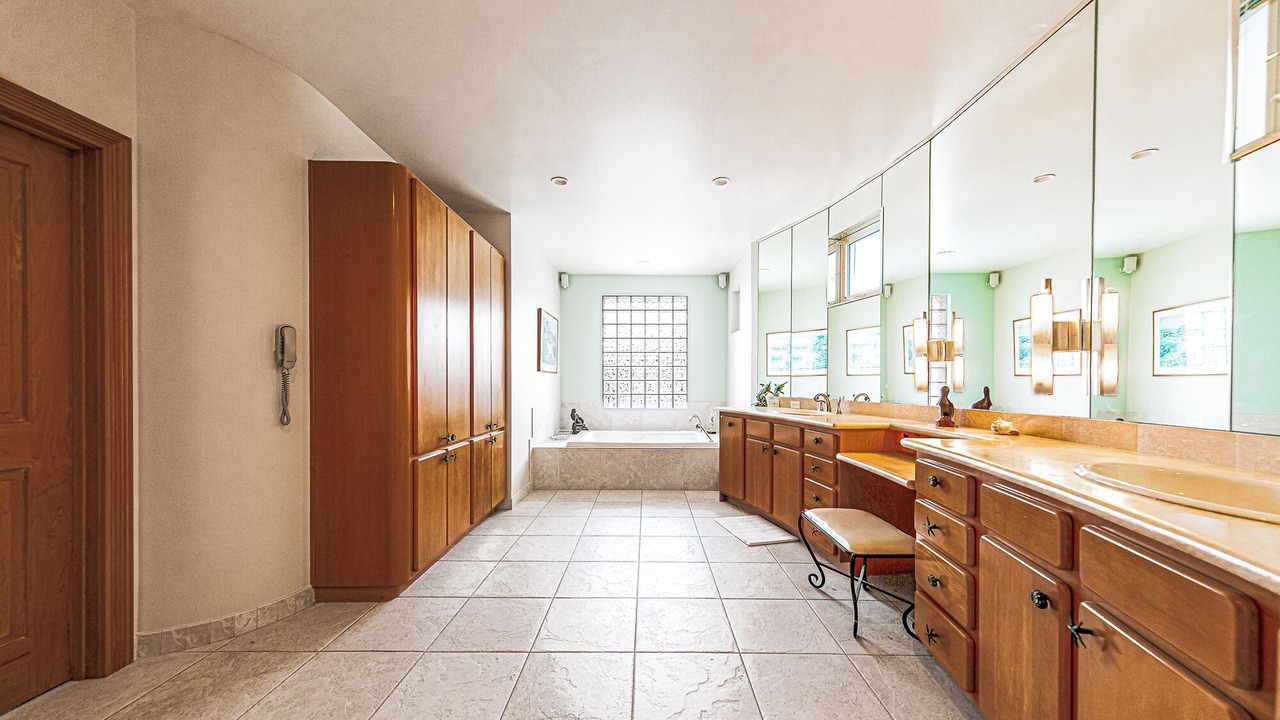 Photo of Bathroom in Tavernier