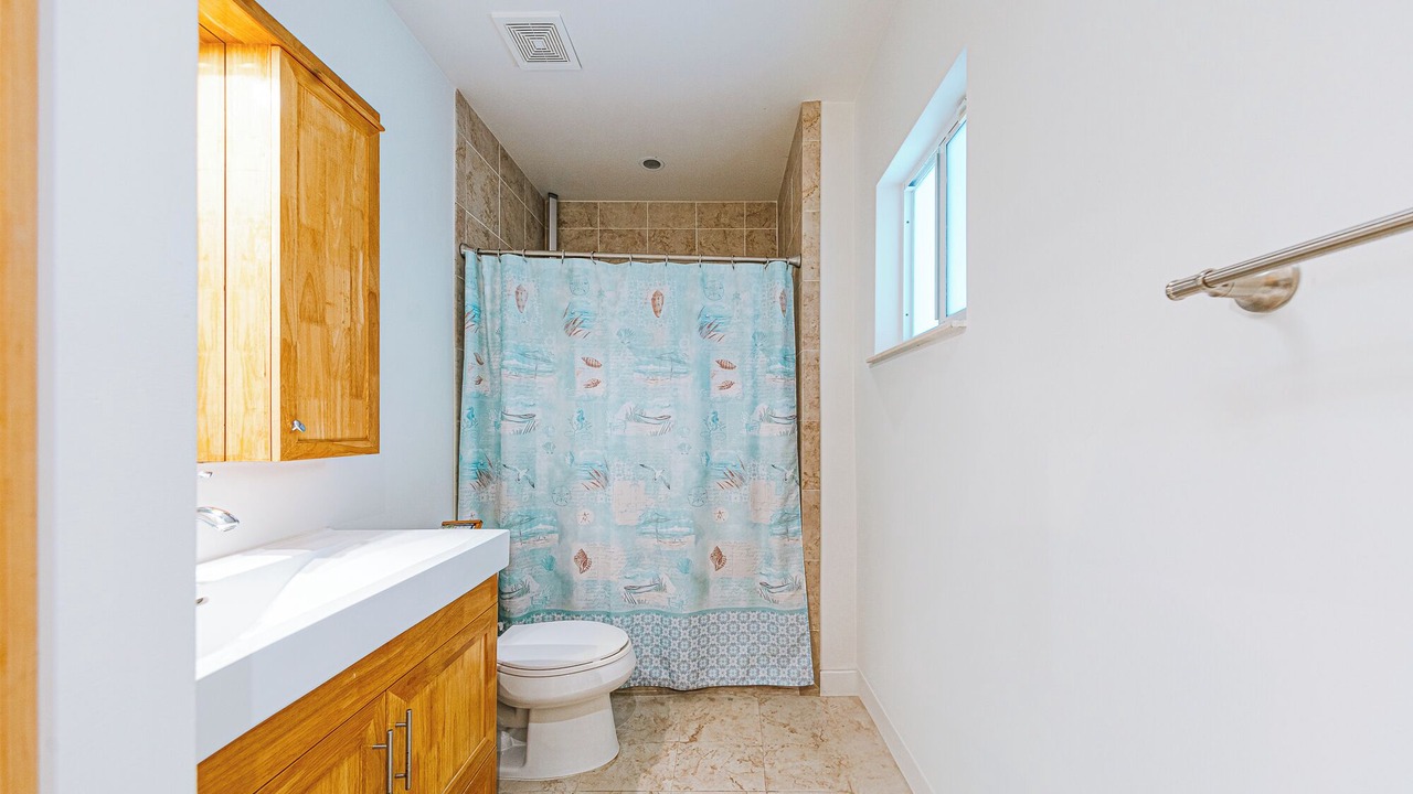 Photo of Bathroom in Tavernier