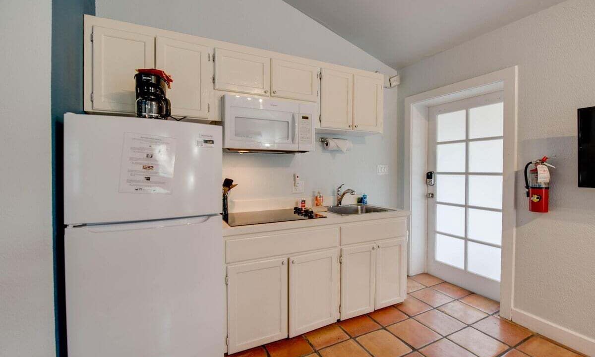 Photo of Kitchen in Uptown - Upper Duval
