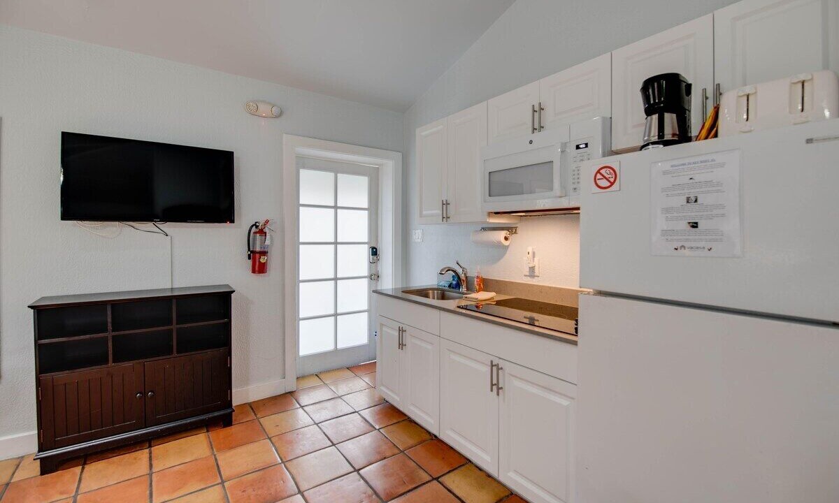 Photo of Kitchen in Uptown - Upper Duval