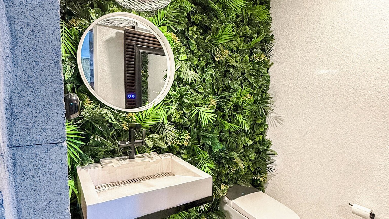 Photo of Bathroom in North Long Beach
