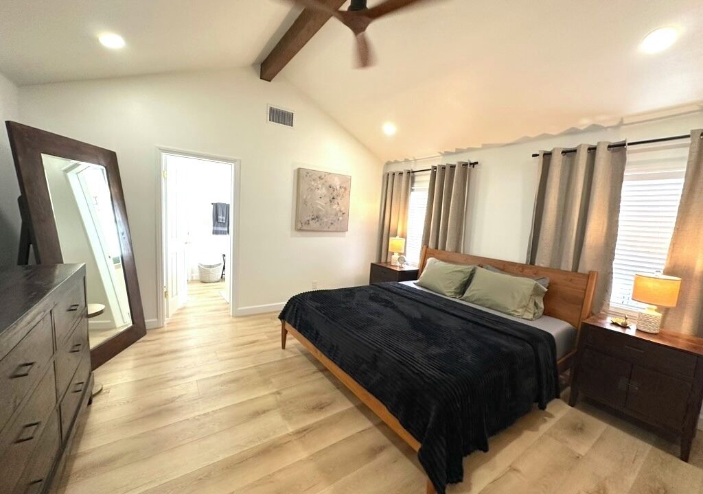 Photo of Bedroom in Northwest Anaheim