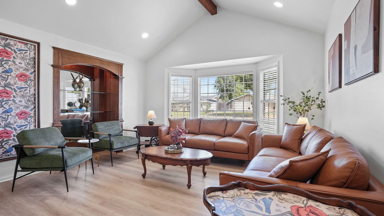 Photo of Livingroom in Northwest Anaheim