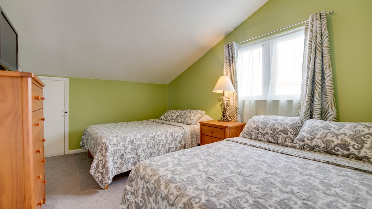 Photo of Bedroom in Cutthroat Harbor Estates