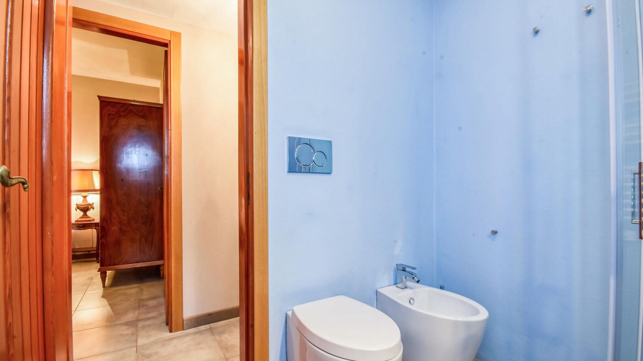 Photo of Bathroom in Deiva Marina