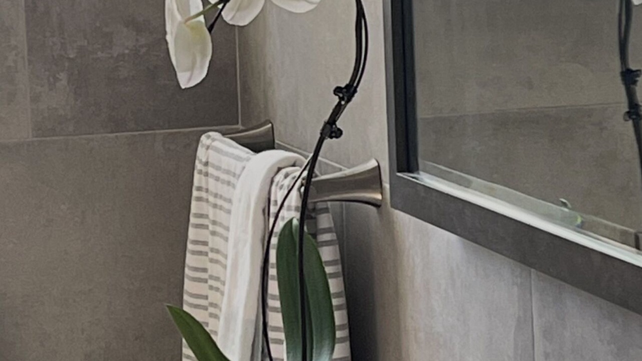 Photo of Bathroom in Lawndale