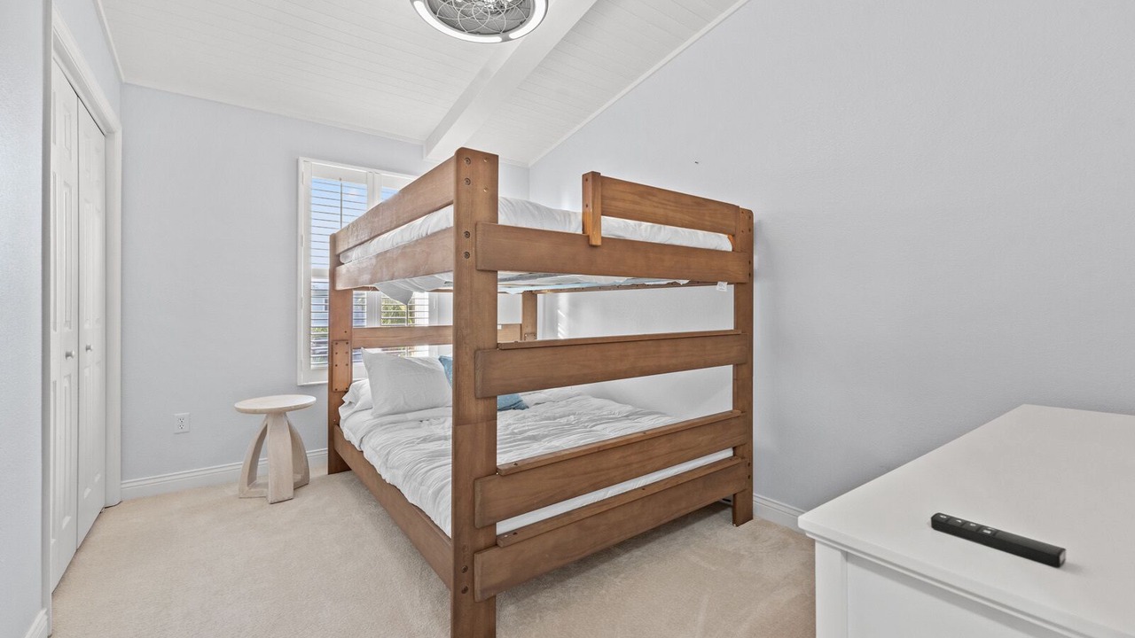 Photo of Bedroom in Islamorada