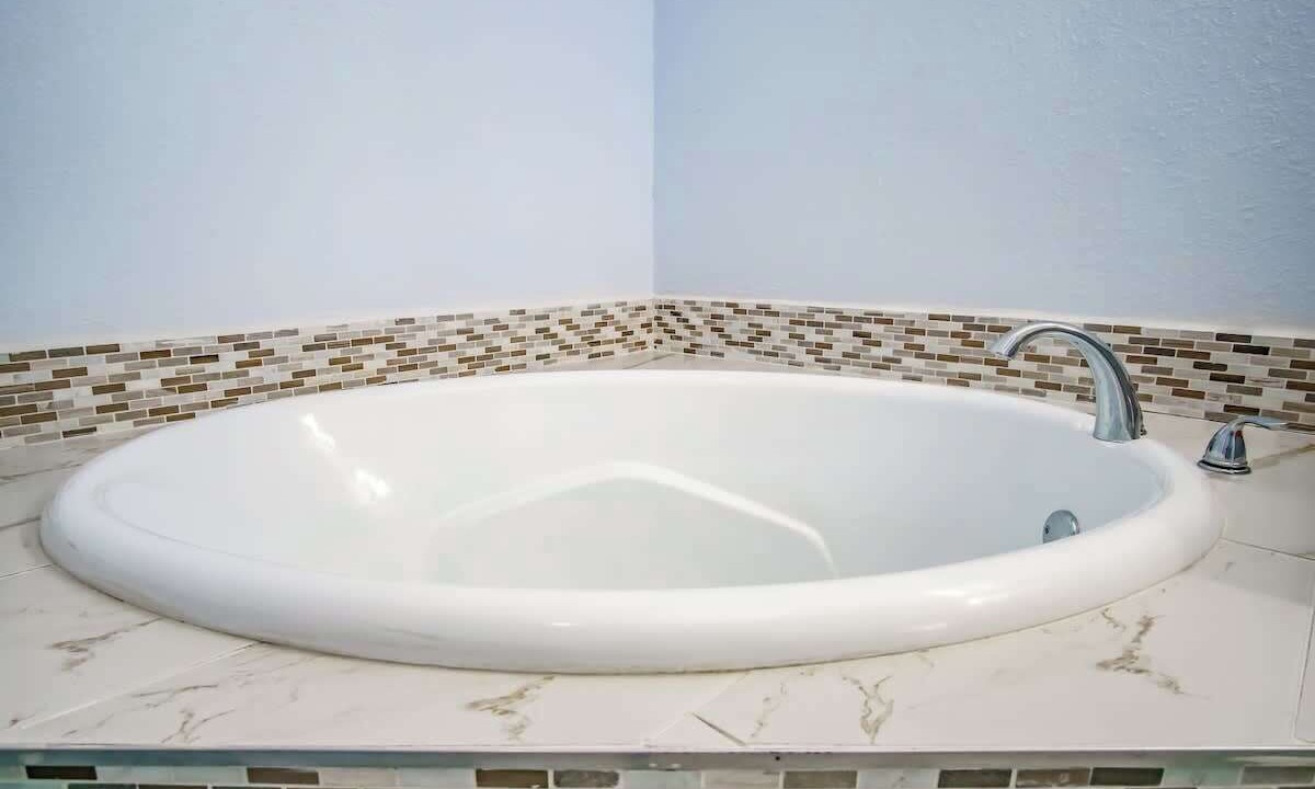 Photo of Bathroom in Cutthroat Harbor Estates