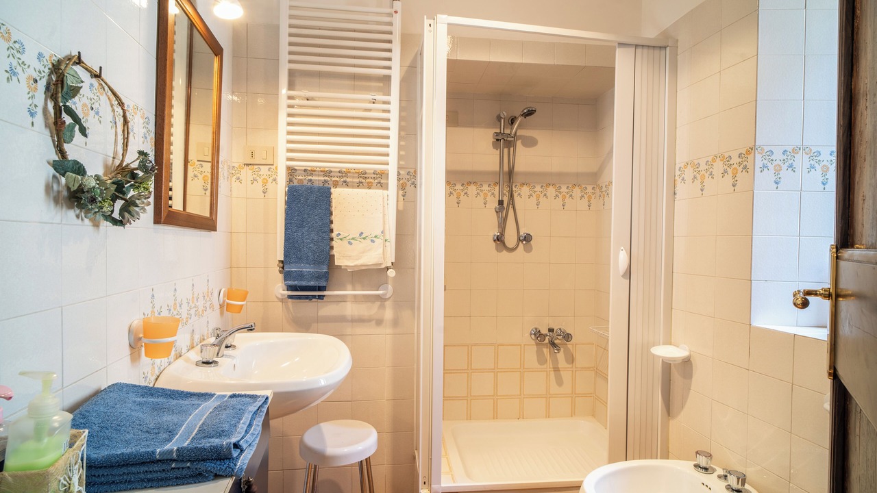Photo of Bathroom in Montasola