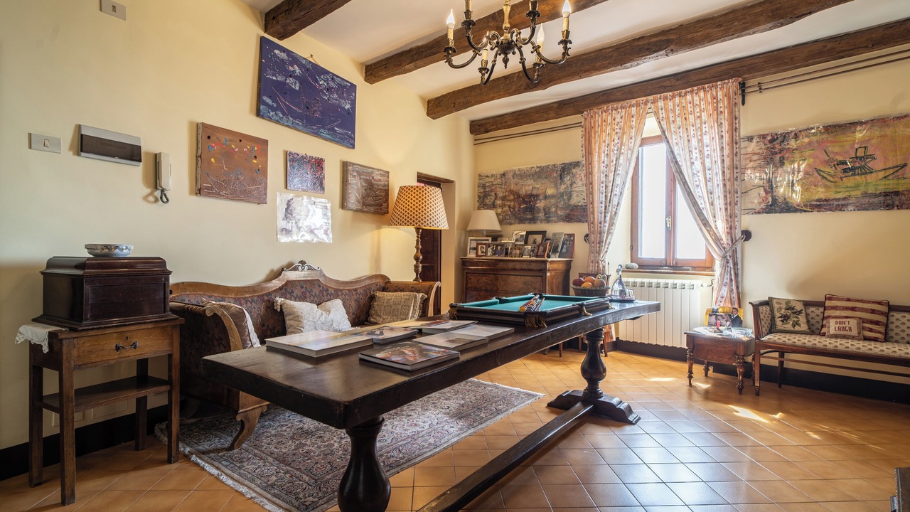 Photo of Livingroom in Montasola