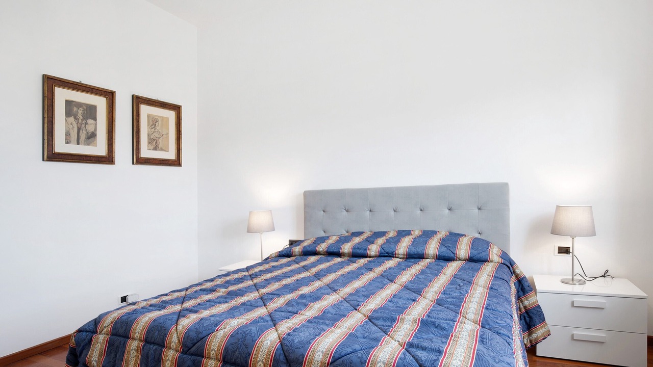 Photo of Bedroom in Ameglia