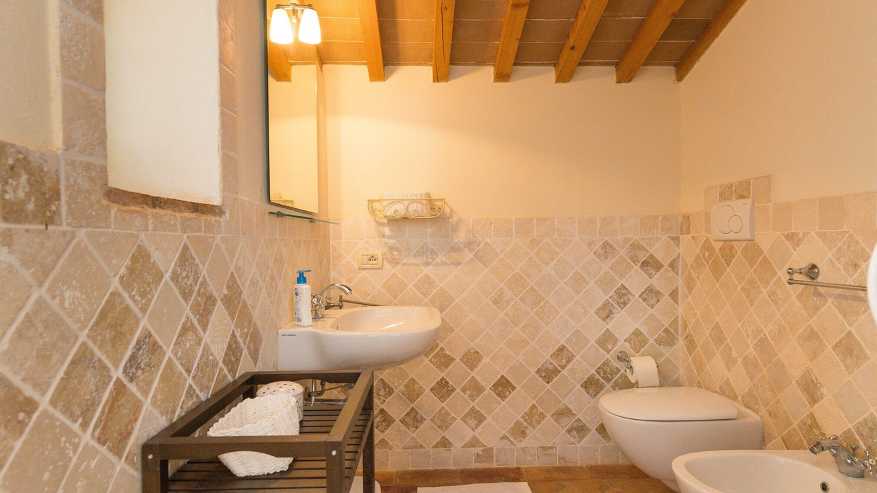 Photo of Bathroom in Riparbella
