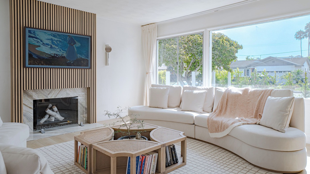 Photo of Livingroom in Los Angeles