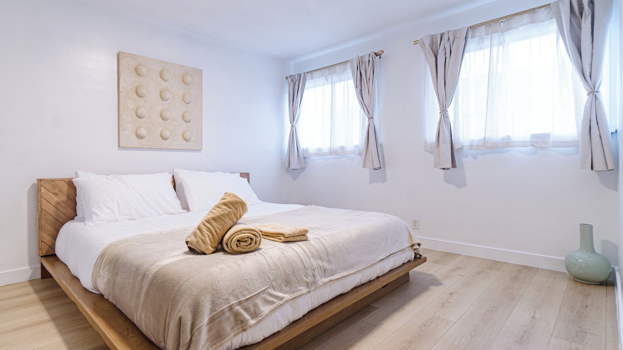 Photo of Bedroom in Los Angeles