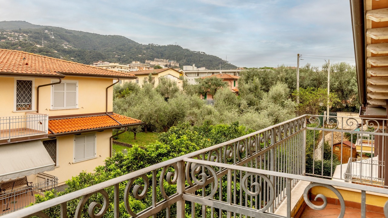 Photo of Outdoor in Massa
