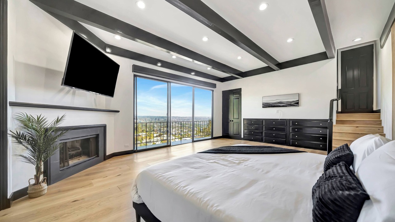 Photo of Bedroom in Hollywood Hills West