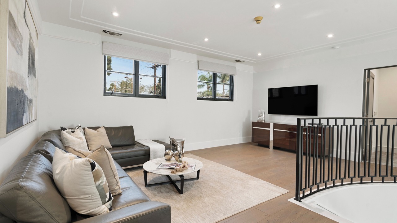 Photo of Livingroom in The Flats