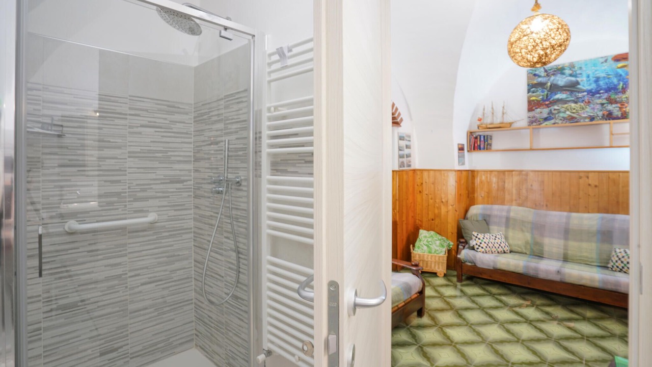 Photo of Bathroom in Costarainera