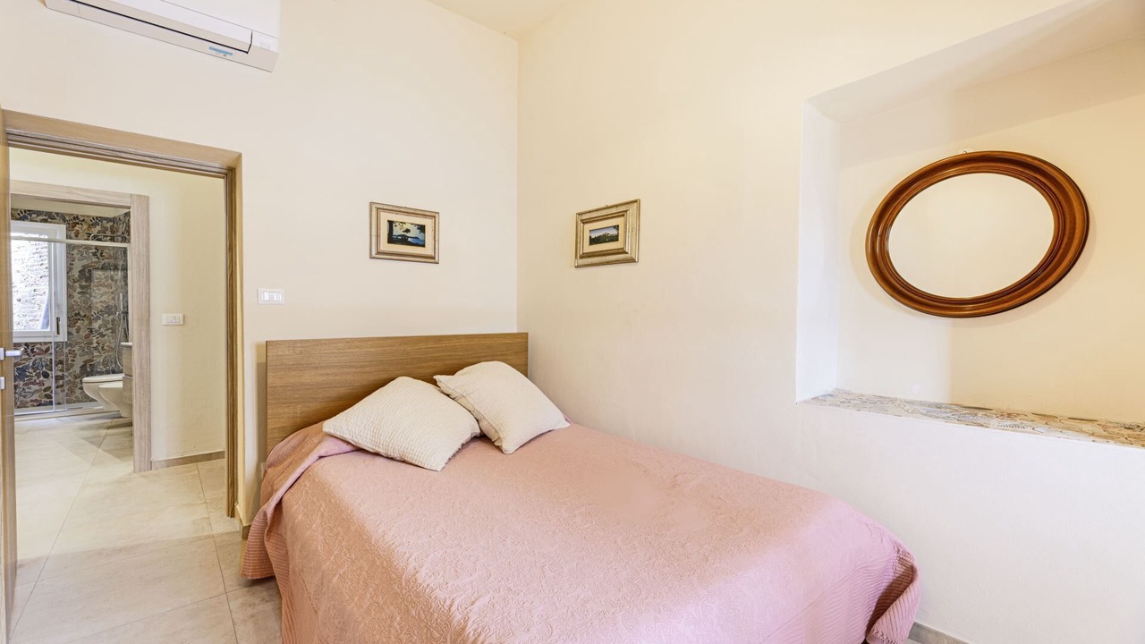 Photo of Bedroom in Portoferraio Old Town